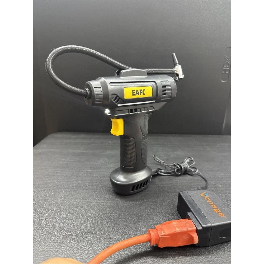 Portable air compressor 150psi cordless ( SEE POCTURE )